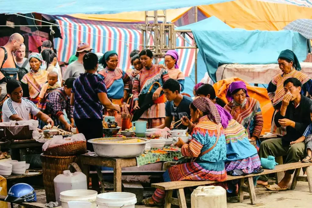 Hanoi - Sapa - Bac Ha Market Tour