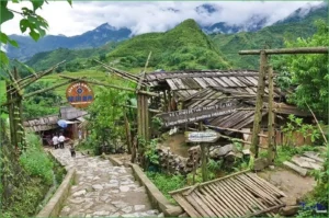 Hanoi - Sapa - Cat Cat Village - Fansipan Cable Car Tour