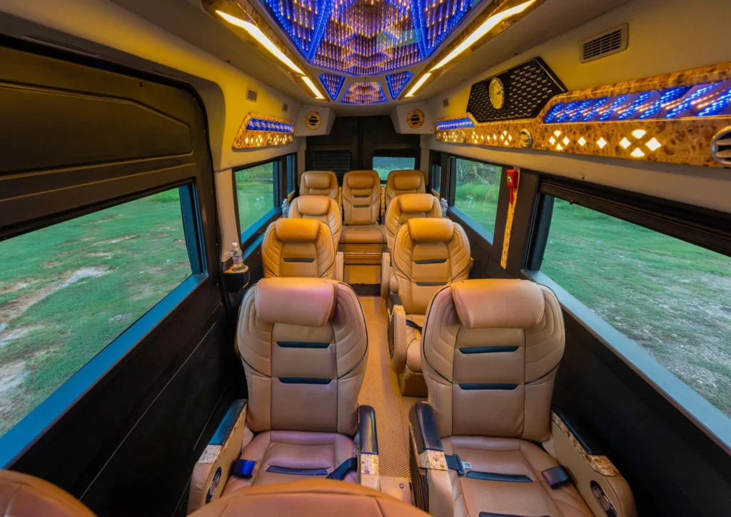 Halong Bay/Cat Ba island to Ninh Binh limousine