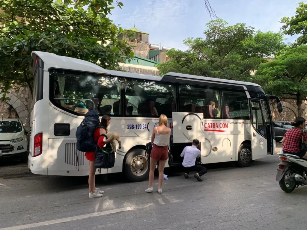 Hanoi to Cat Ba tourist bus