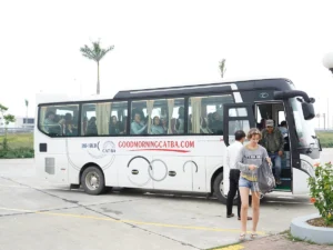 Hanoi to Cat Ba tourist bus