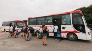Hanoi to Cat Ba tourist bus