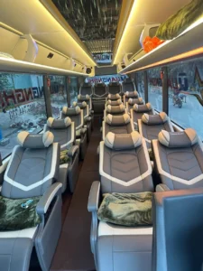 Hanoi to Ha Giang limousine bus