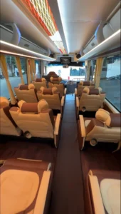 Hanoi to Ha Giang limousine bus