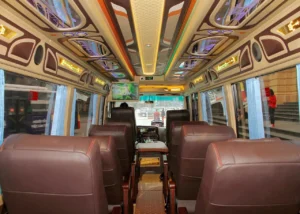Hanoi to Ha Giang limousine bus