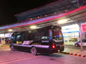 Hanoi to Ha Giang limousine bus