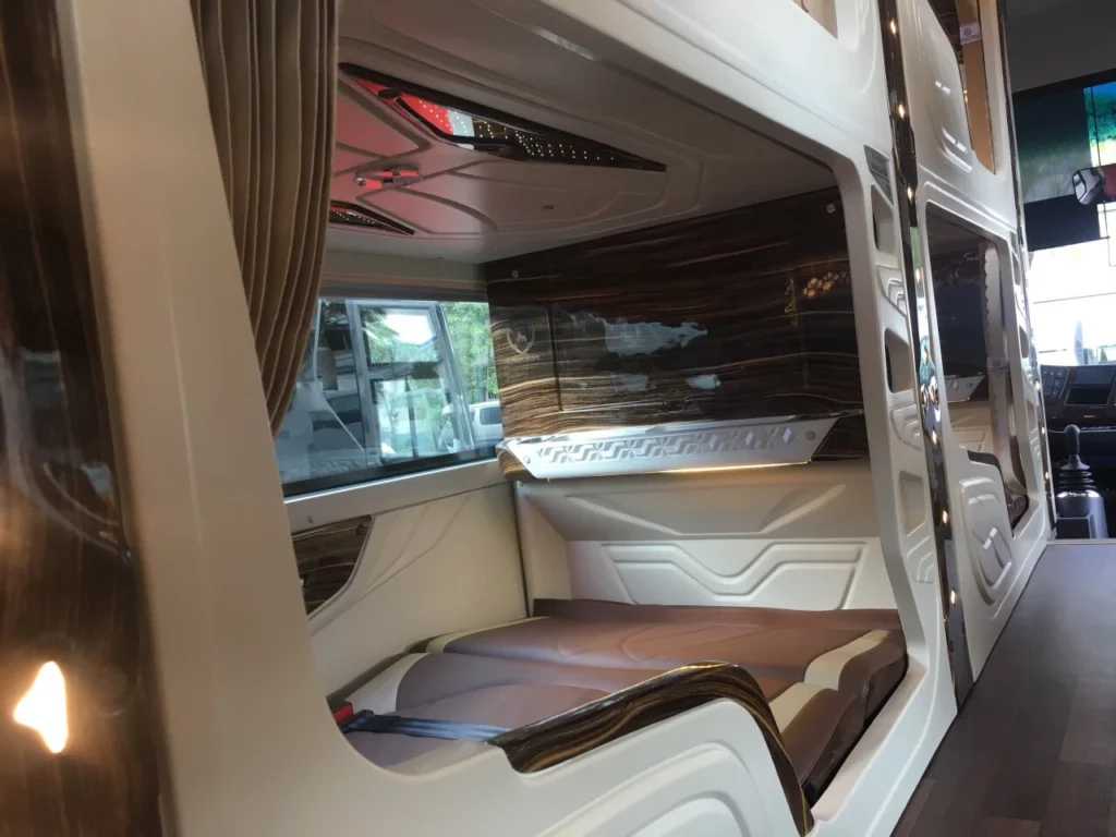 Hanoi to Ha Giang VIP cabin bus