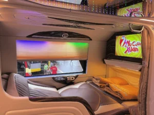 Hanoi to Ha Giang VIP cabin bus