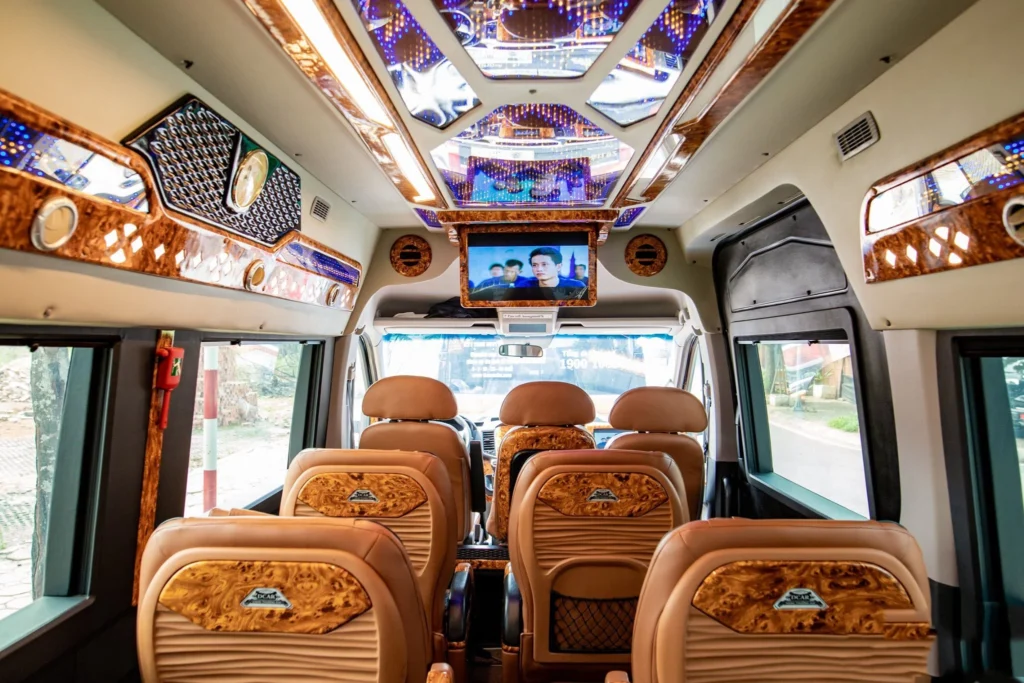 Hanoi to Ha Long limousine van