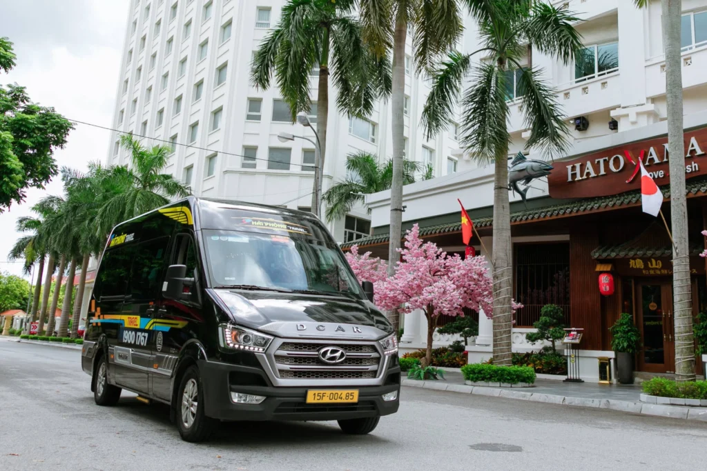 Hanoi to Ha Long limousine van