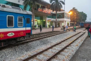train from hanoi to lao cai sapa