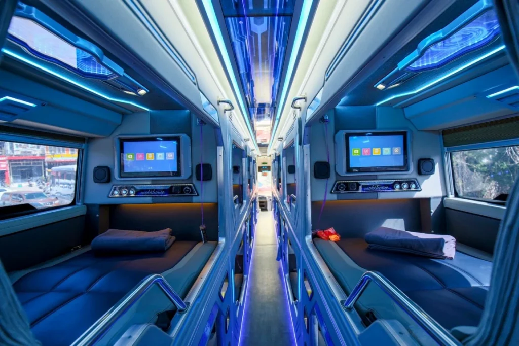 Sapa Group Bus VIP Cabin bus Hanoi to Sapa