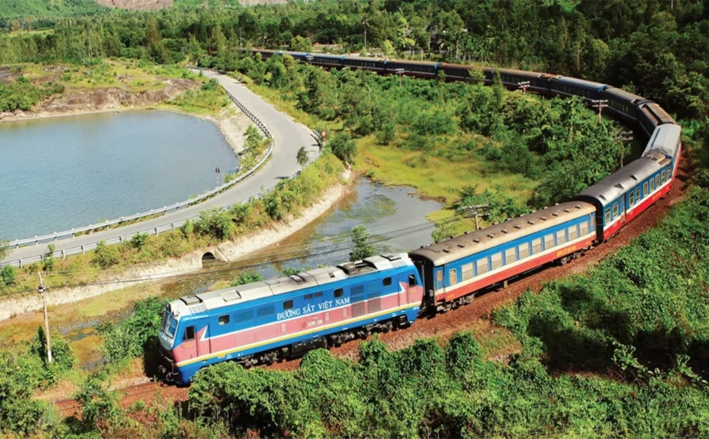 Summary of Vietnam train travel regulations