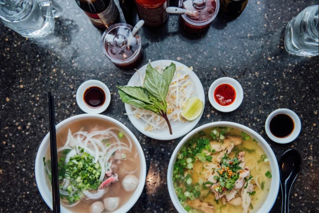 ho chi minh street food tour