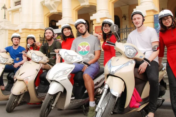 Hanoi Sightseeing Motorbike Half-day Tour