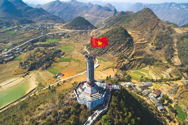 Ha Giang Loop Easy Rider 4-day Bike Tour