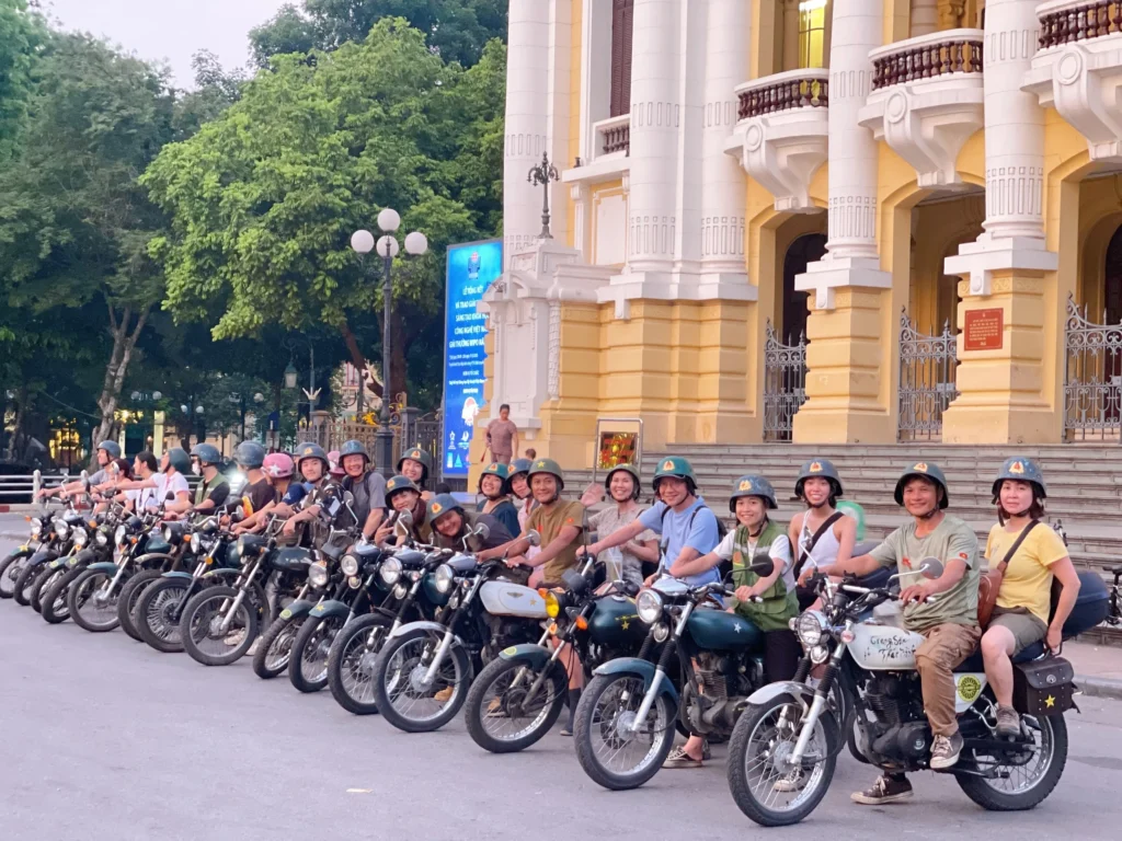 Hanoi vintage minsk motorbike tour