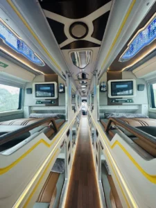 Sapa to Ninh Binh VIP cabin bus