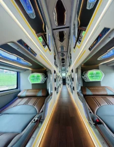 Sapa to Ninh Binh VIP cabin bus