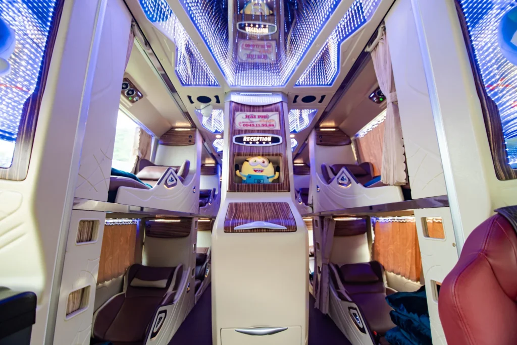 Hanoi to Ha Giang VIP-34 sleeper bus