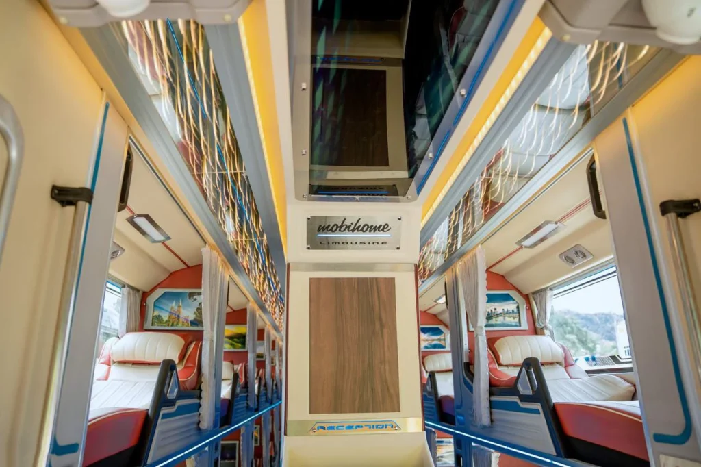 Hanoi to Ha Giang VIP-34 sleeper bus
