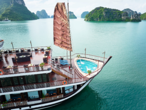 Amanda Luxuy Cruise