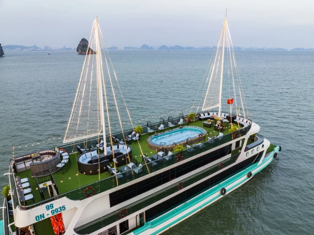 Amethyst Cruise