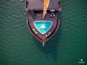 Genesis Luxury Regal Cruise