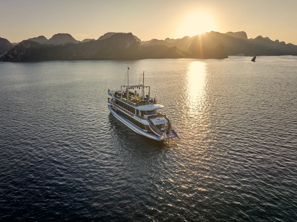 Sea Lion Luxury Cruise Halong Bay