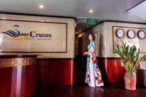 Swan Cruise