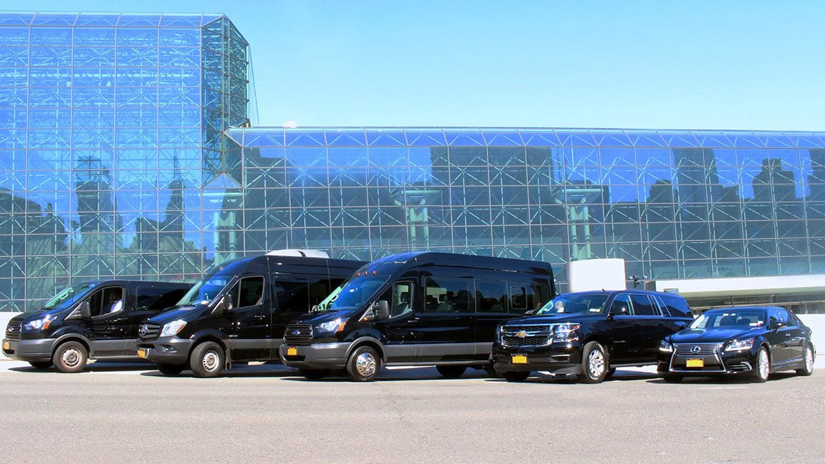 Limousine Transfer & Car Rental