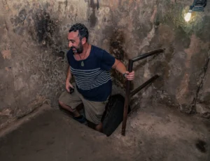 Cu Chi Tunnel