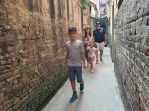 hanoi jeep tour to Co Loa village