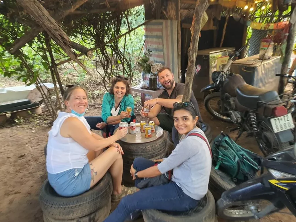 hanoi jeep tour to Co Loa village