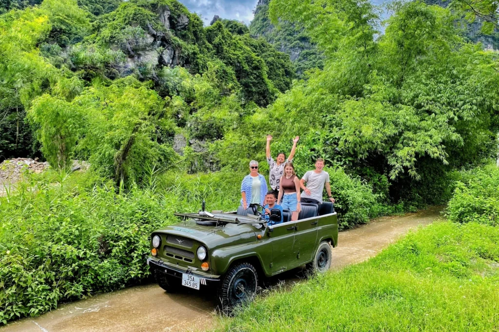 ninh binh jeep vespa tour
