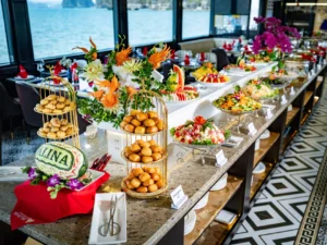 Halong Alina Cruise